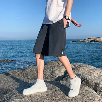 אופנה חדשה קיץ גברים קצרים חוף מוצק מקרית ישר מודפס מכנסי טרנינג דק רך מהיר יבש ספורט מכנסיים קצרים