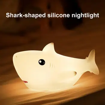 אטרקטיבי קריקטורה כריש המנורה בוהק-בחינם תאורה לאורך זמן חמוד ליל הכריש אור שינוי צבע LED מנורת הקריאה