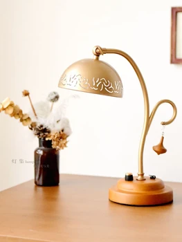 מנורת שולחן רטרו מינימליסטי אמנותי המיטה חיצוני זמין קמפינג גן נטענת