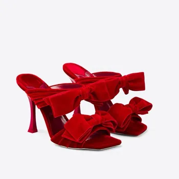 קשמיר אדום קפלים סקסי חיצוני נעלי אופנת נשים הראש מרובע קשת סופר גבוהות עקבים סנדלים בצבע מלא גודל גדול 35-43