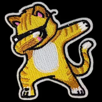 רקמה חיה תיקון חתול מגניב לוגו ברזל על כתמים על בגדים אביזרי Diy 3D מדבקות דברים מוזרים מתנות
